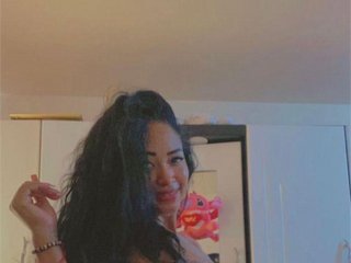 Erotski video chat Luxuryebony69