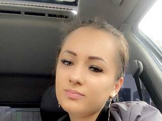 Erotski video chat MadisonMoore