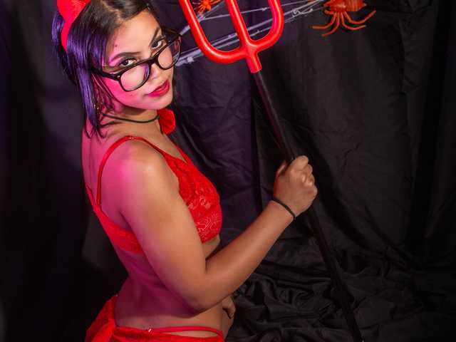 Fotografija profila Malia-Brown1