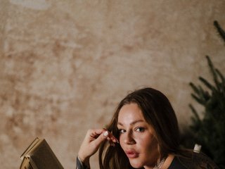 Erotski video chat MiraLuna