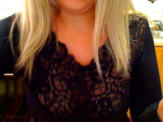 Fotografije HentaiXoX Share a tip, put love,write a nice comment ,party with me!muah squirt,double penetration at 594