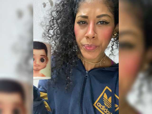 Emitiranje snimki zaslona MaskGirl