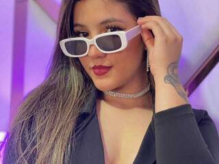 Erotski video chat Maya-Foxx1