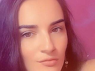 Erotski video chat Maya101