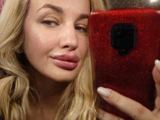 Erotski video chat MayaMonroe