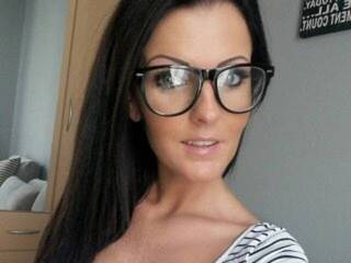 Erotski video chat MelanieAn