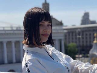 Erotski video chat MelanyaMelanya