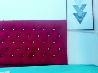 Erotski video chat Melody-Megann