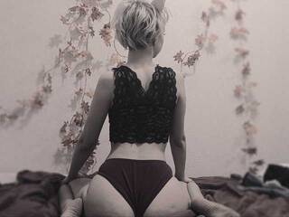 Erotski video chat Meow-Jessica