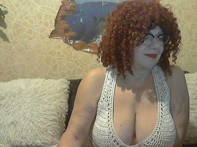 Fotografije MerryBerry7 ass 20 boobs 30 pussy 80 all naked 120 open cam