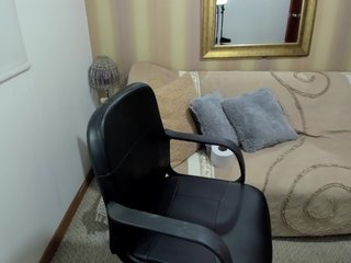 Erotski video chat MerryColin