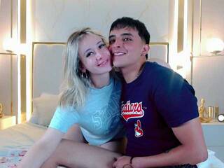 Erotski video chat MIA-ANDBASTHIAN