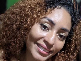 Erotski video chat MIA-CLARCK