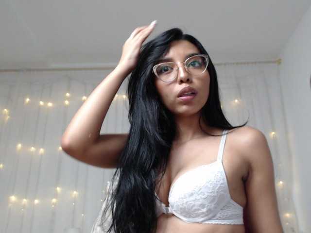Fotografije mia-fraga Hi, lets have a fun and dirty F R I D A Y ♥ Come to play with me, naked at 600 TKNS! #sexy #latin #New #curvs #colombian #young #naked #party #tits #pussy