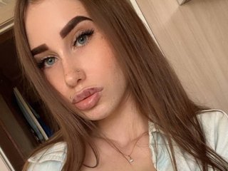 Erotski video chat Mia-Milson