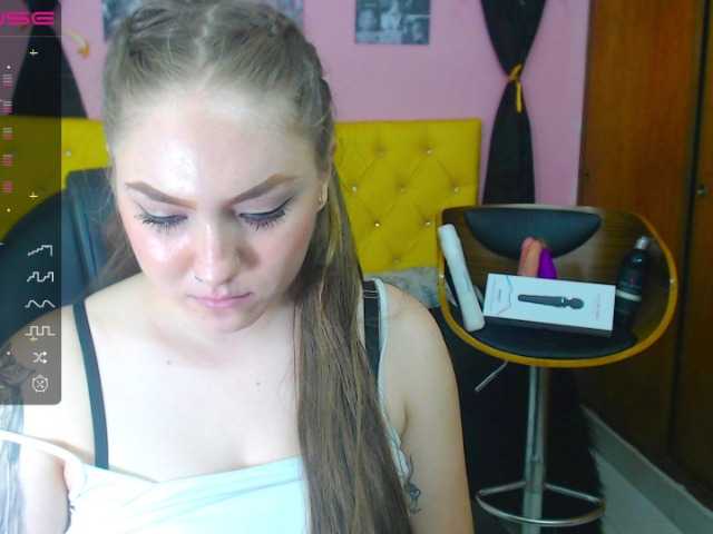 Emitiranje snimki zaslona MicaelaSmith