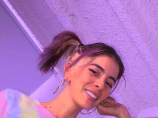 Erotski video chat michell-ami