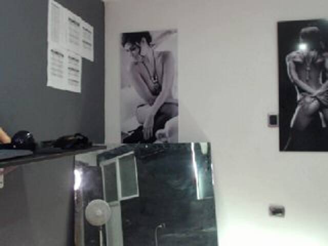 Emitiranje snimki zaslona michellfox69