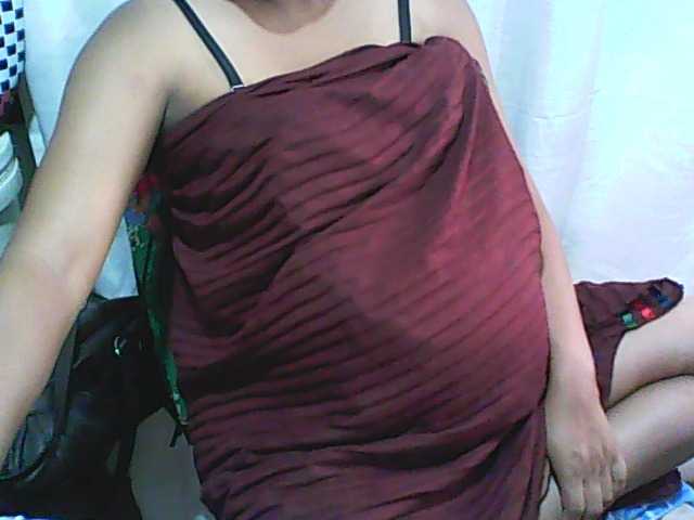 Fotografije michoupinou pregnant woman with milky boobs