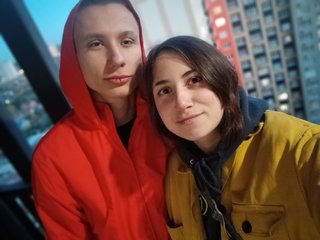 Erotski video chat MikeMaria