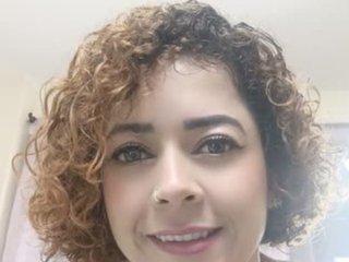 Erotski video chat Mila-Moans