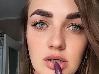 Erotski video chat MilanaXoXo