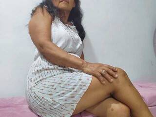 Erotski video chat Milf-Loves