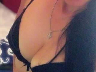 Erotski video chat MilfFlower