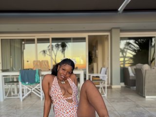 Erotski video chat Mimiea