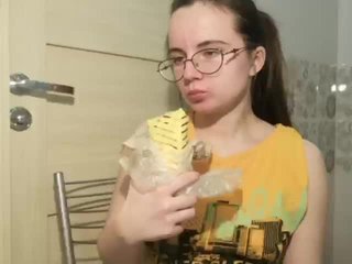 Emitiranje snimki zaslona Mimimigirl