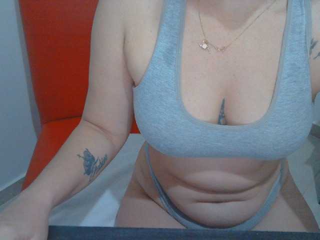 Emitiranje snimki zaslona mimisexxxa