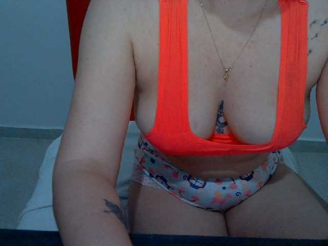 Emitiranje snimki zaslona mimisexxxa