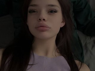 Erotski video chat mini-barbie