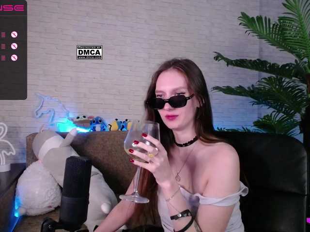 Emitiranje snimki zaslona RumGirl