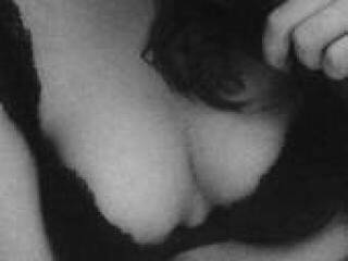 Erotski video chat mismi