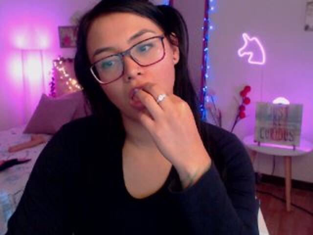 Emitiranje snimki zaslona Miss-Bonnie