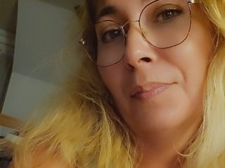 Erotski video chat Misscokine666