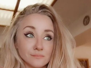 Erotski video chat MissHunyBunz69