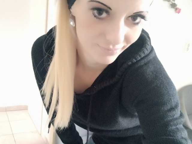 Fotografija profila MoaningKitty23