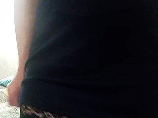 Erotski video chat KonFeetaa