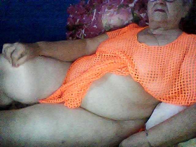 Fotografije modelfik Put a heart, I will appreciate it ;) show t watch cameres 10without words 20with words and in spits with pakaz andstatas take off panties10 chow pussy15 legs show3 play with tits12 show sissy10 became cancer12 tace off panties10 show tongue5t