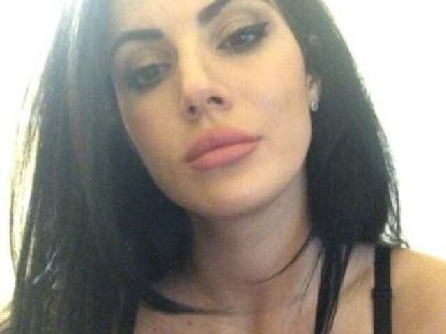 Emitiranje snimki zaslona _SWEEETY_