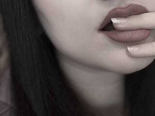 Erotski video chat Molly-molly