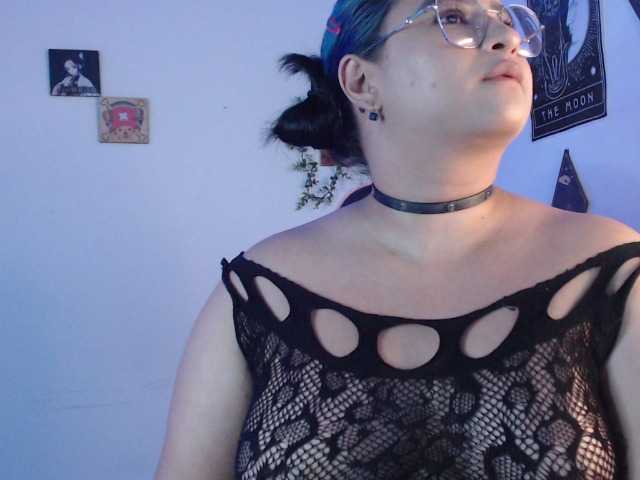 Fotografije molly-shake Say hi to Raven, I will make all your darkest fantasies come true #Squirt #fuckmachine #chubby #18 #squirt #bigass #cosplay