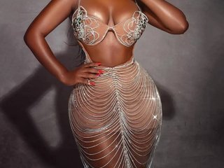 Erotski video chat MONI22-Years-