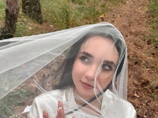 Erotski video chat MonicaBrownie