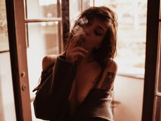 Erotski video chat Monifoxy