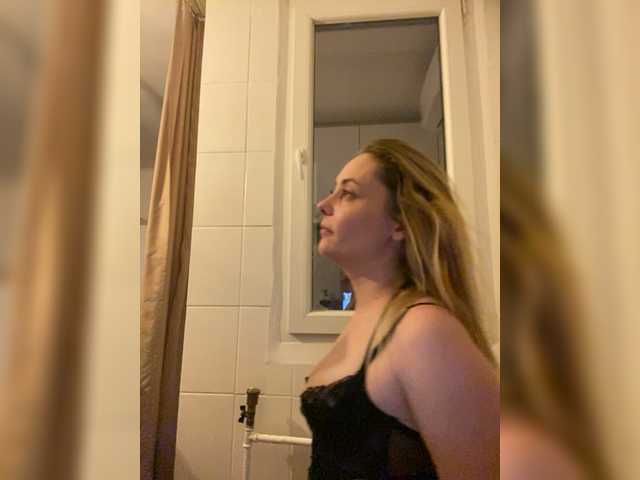 Emitiranje snimki zaslona moongirl