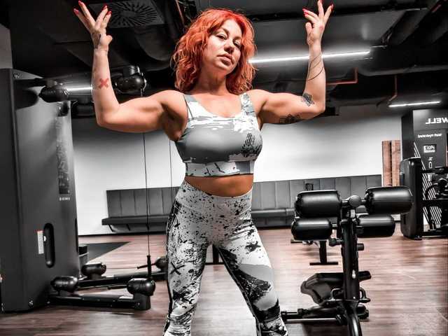 Fotografija profila MuscularMommy