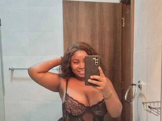 Erotski video chat Honeyglowlive